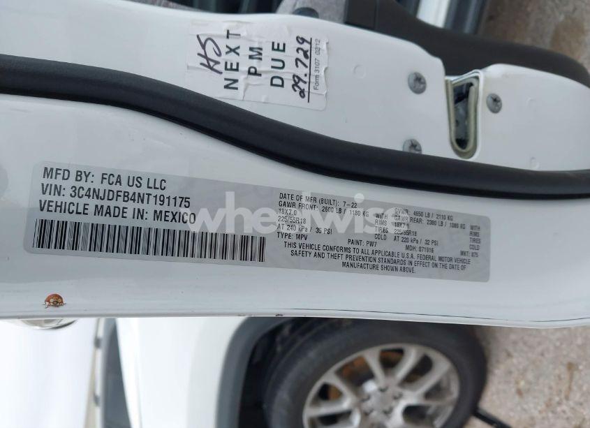 Photo 9 of 2022 Jeep Compass LATITUDE LUX 4X4 (VIN 3C4NJDFB4NT191175)