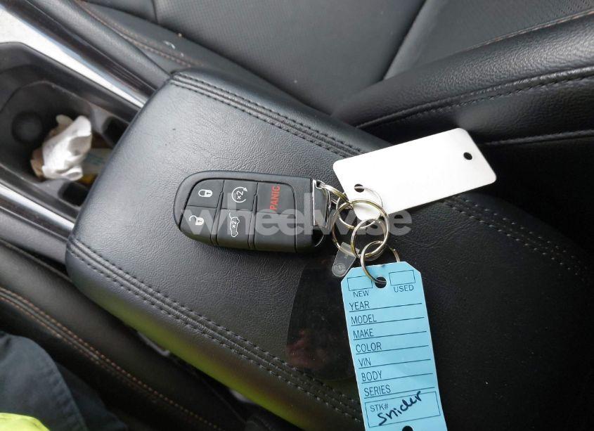 Photo 11 of 2022 Jeep Compass LATITUDE LUX 4X4 (VIN 3C4NJDFB7NT112307)