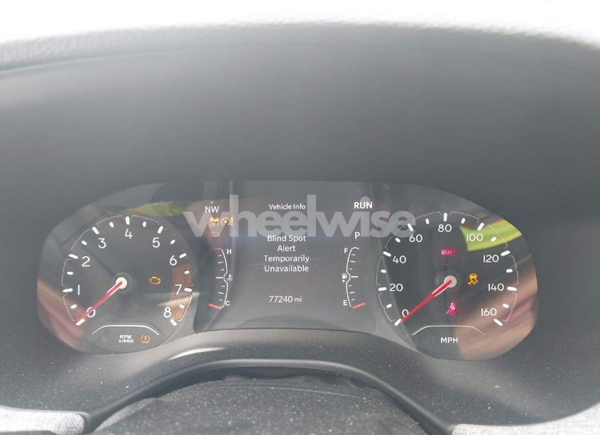 Photo 7 of 2022 Jeep Compass LATITUDE LUX 4X4 (VIN 3C4NJDFB7NT112307)