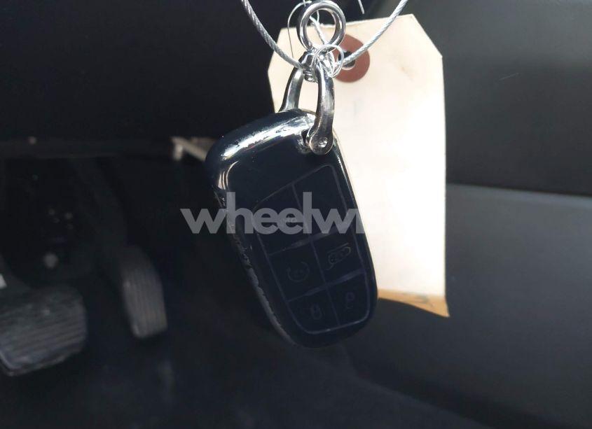 Photo 11 of 2022 Jeep Compass LATITUDE LUX 4X4 (VIN 3C4NJDFBXNT141932)