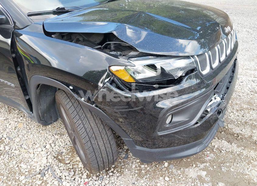 Photo 19 of 2022 Jeep Compass LATITUDE LUX 4X4 (VIN 3C4NJDFBXNT141932)