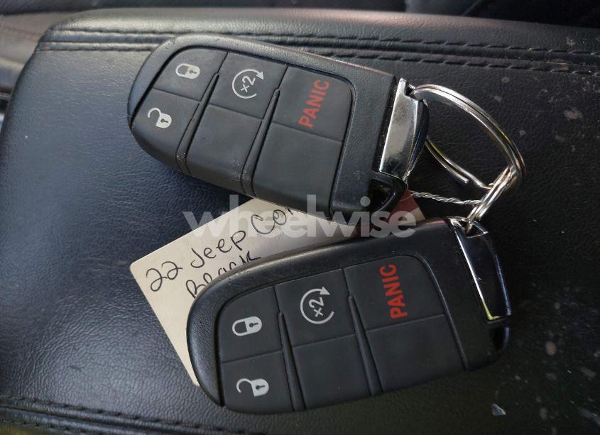 Photo 11 of 2022 Jeep Compass LATITUDE LUX 4X4 (VIN 3C4NJDFBXNT224650)