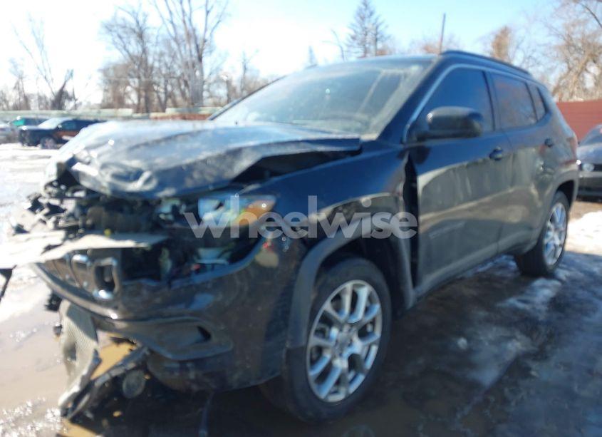 Photo 6 of 2022 Jeep Compass LATITUDE LUX 4X4 (VIN 3C4NJDFBXNT236197)