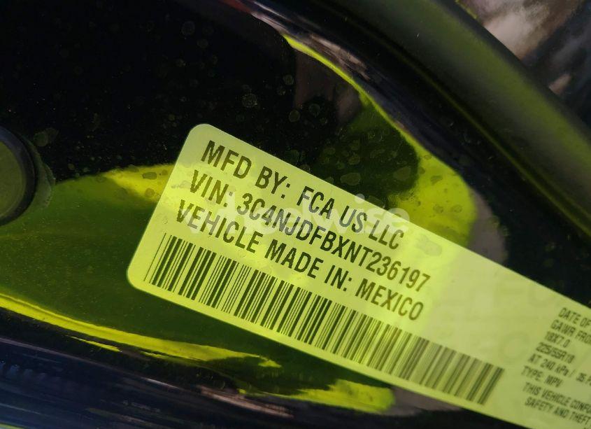 Photo 9 of 2022 Jeep Compass LATITUDE LUX 4X4 (VIN 3C4NJDFBXNT236197)