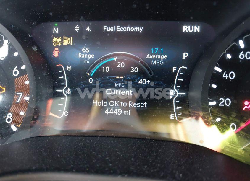 Photo 15 of 2024 Jeep Compass LATITUDE LUX FWD (VIN 3C4NJDFN0RT140417)