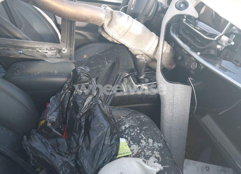 Photo 5 of 2024 Jeep Compass LATITUDE LUX FWD (VIN 3C4NJDFN3RT143876)