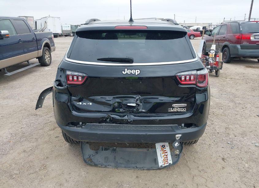 Photo 17 of 2023 Jeep Compass LATITUDE LUX FWD (VIN 3C4NJDFN5PT514713)