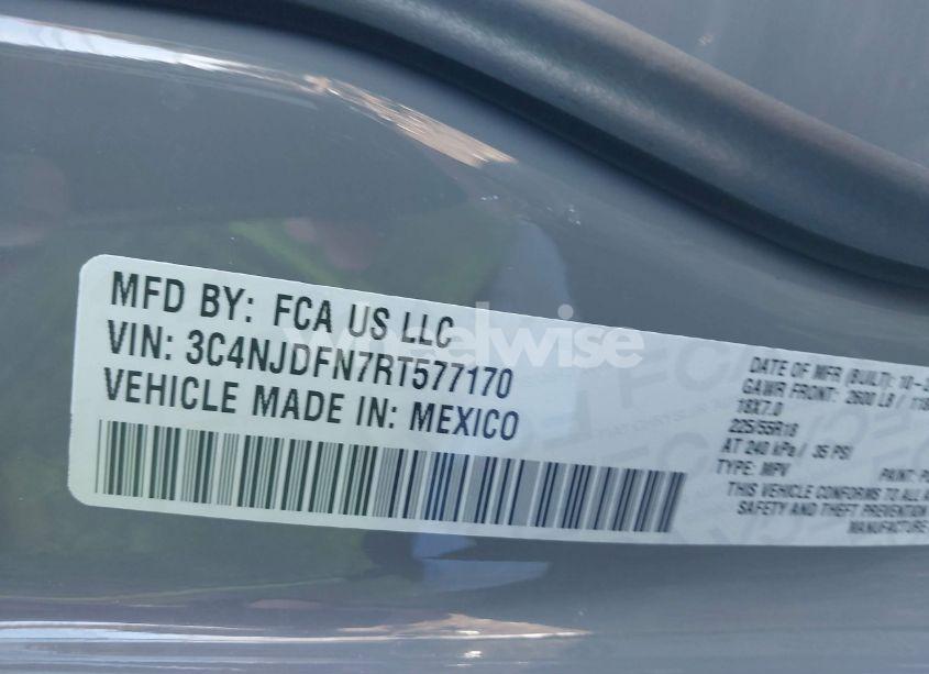 Photo 9 of 2024 Jeep Compass LATITUDE LUX FWD (VIN 3C4NJDFN7RT577170)