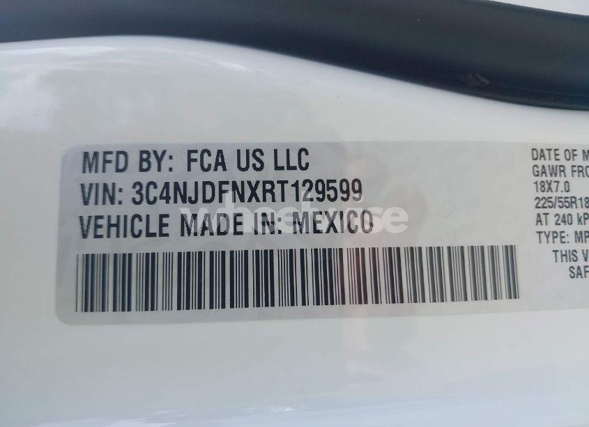 Photo 9 of 2024 Jeep Compass LATITUDE LUX FWD (VIN 3C4NJDFNXRT129599)