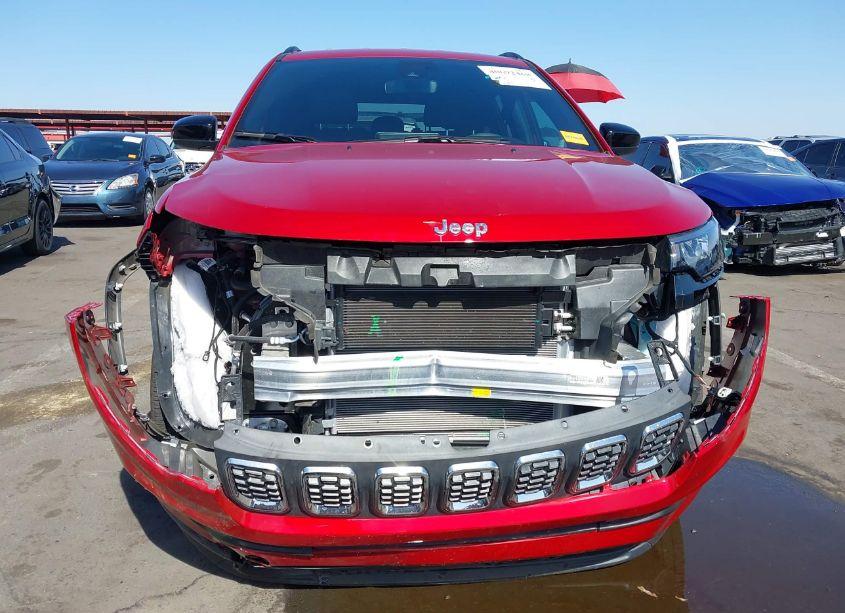 Photo 13 of 2024 Jeep Compass LATITUDE LUX FWD (VIN 3C4NJDFNXRT143020)