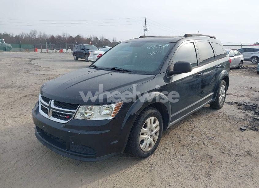 Photo 2 of 2013 Dodge Journey SE (VIN 3C4PDCAB0DT702977)