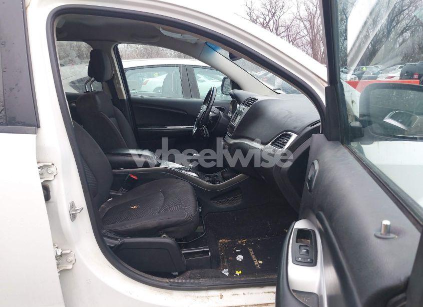 Photo 5 of 2013 Dodge Journey SE (VIN 3C4PDCAB0DT722064)