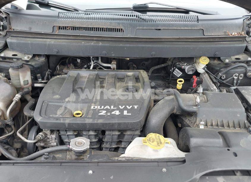 Photo 6 of 2014 Dodge Journey SE (VIN 3C4PDCAB0ET116863)