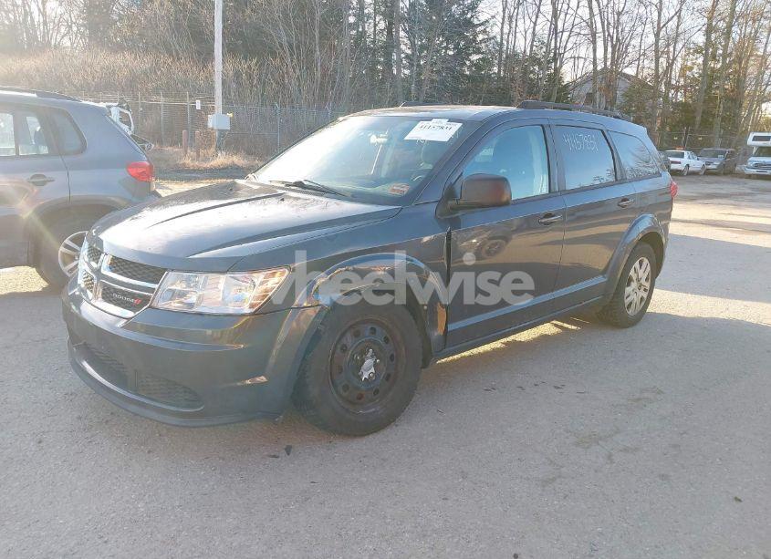 Photo 2 of 2014 Dodge Journey SE (VIN 3C4PDCAB0ET173953)