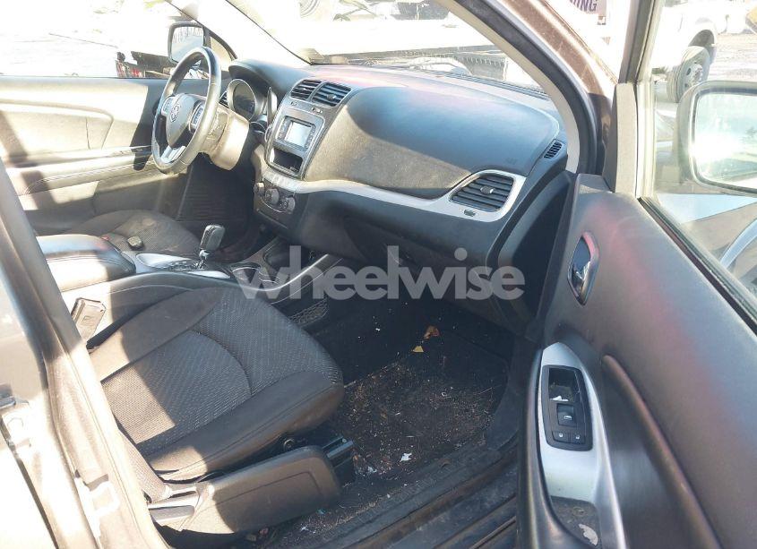 Photo 5 of 2014 Dodge Journey SE (VIN 3C4PDCAB0ET173953)