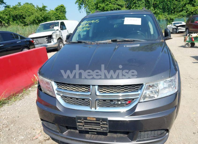 Photo 6 of 2015 Dodge Journey SE (VIN 3C4PDCAB0FT543641)