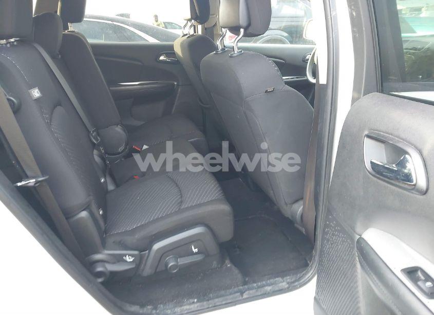 Photo 8 of 2015 Dodge Journey SE (VIN 3C4PDCAB0FT683544)