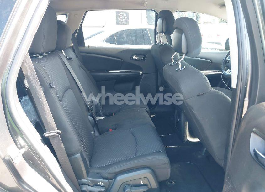 Photo 8 of 2016 Dodge Journey SE (VIN 3C4PDCAB0GT132760)