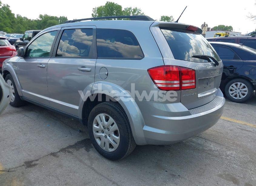 Photo 3 of 2016 Dodge Journey SE (VIN 3C4PDCAB0GT134279)