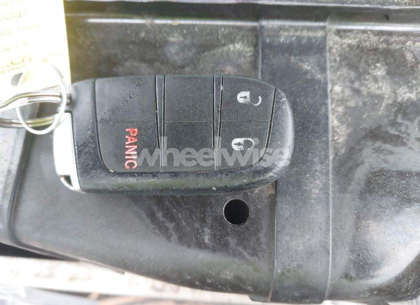 Photo 11 of 2016 Dodge Journey SE (VIN 3C4PDCAB0GT171848)