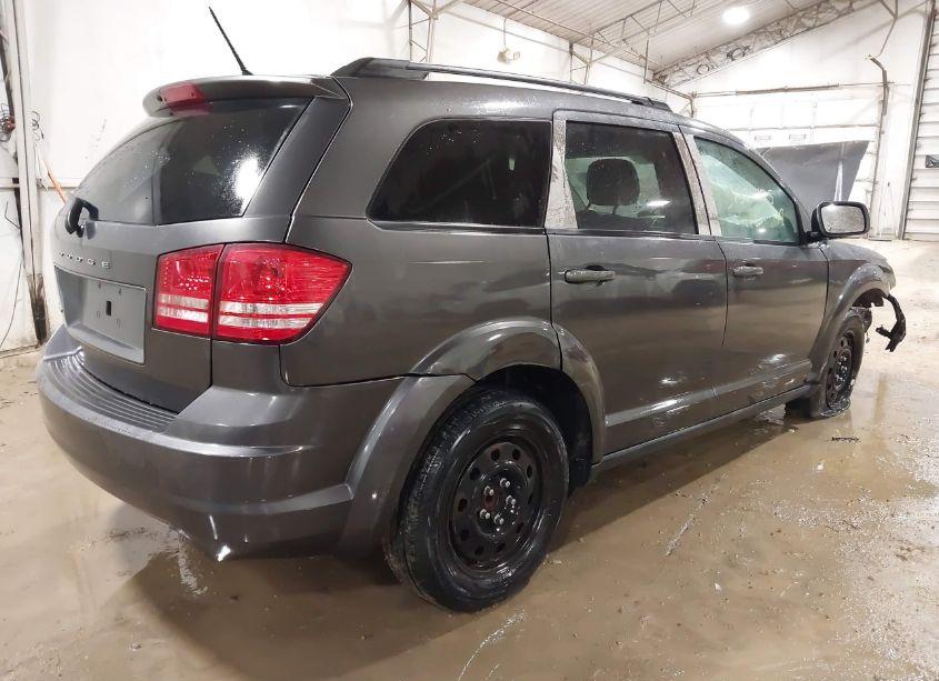 Photo 4 of 2016 Dodge Journey SE (VIN 3C4PDCAB0GT228226)