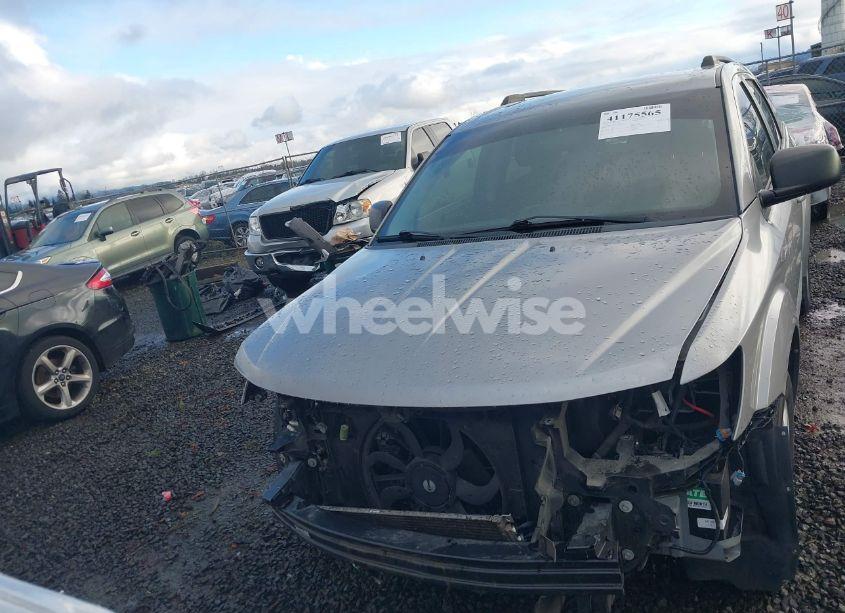 Photo 13 of 2017 Dodge Journey SE (VIN 3C4PDCAB0HT528253)