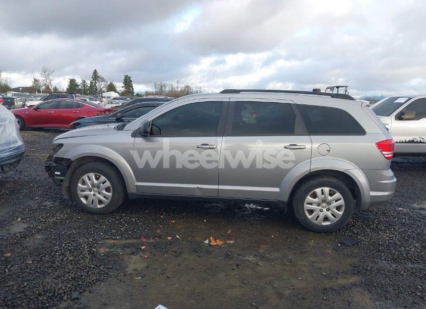 Photo 15 of 2017 Dodge Journey SE (VIN 3C4PDCAB0HT528253)