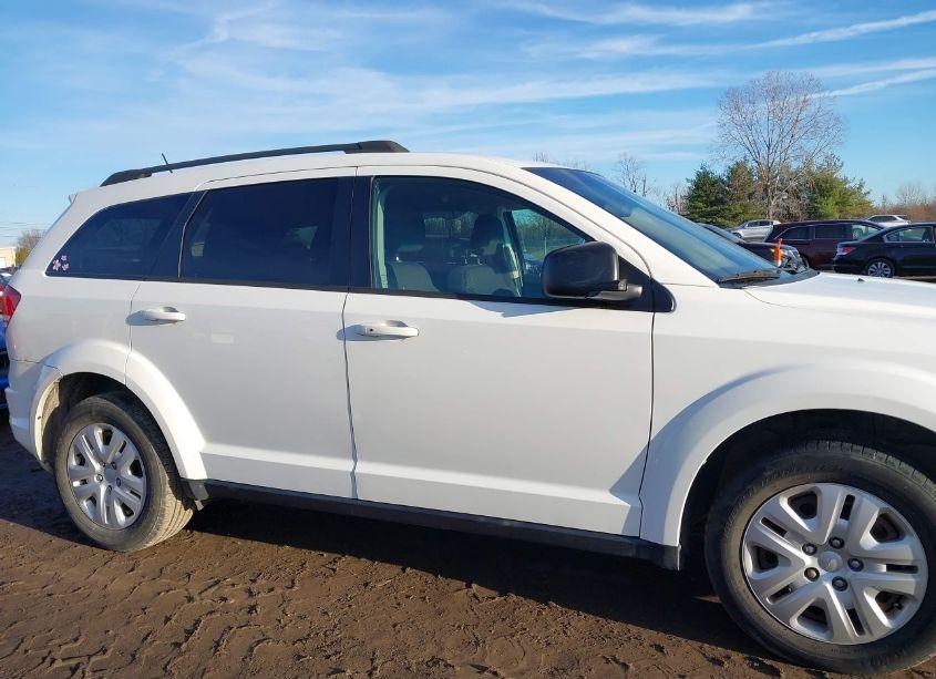 Photo 13 of 2017 Dodge Journey SE (VIN 3C4PDCAB0HT544792)