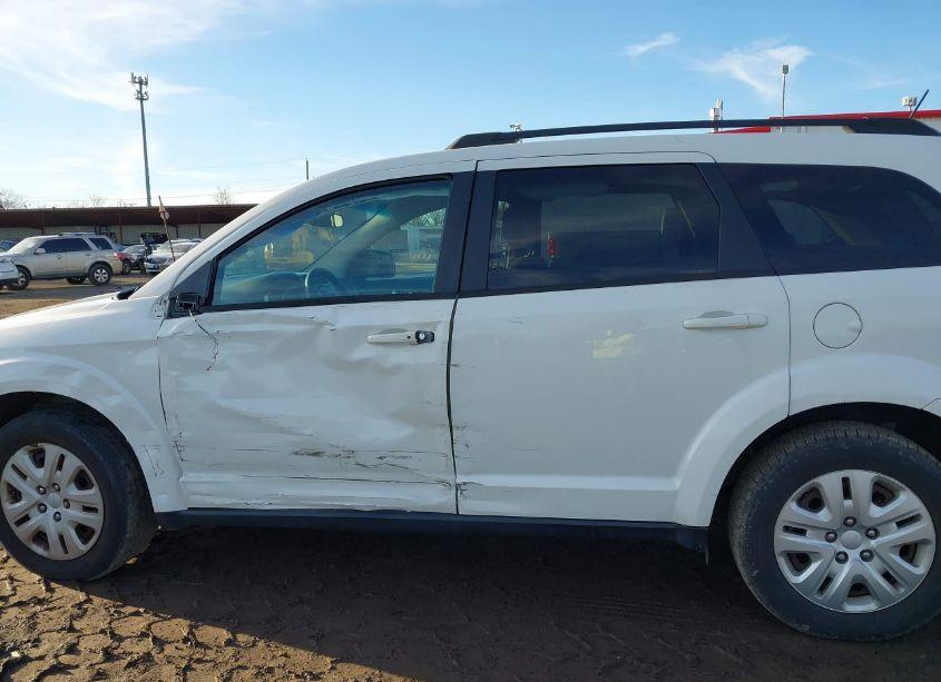 Photo 14 of 2017 Dodge Journey SE (VIN 3C4PDCAB0HT544792)