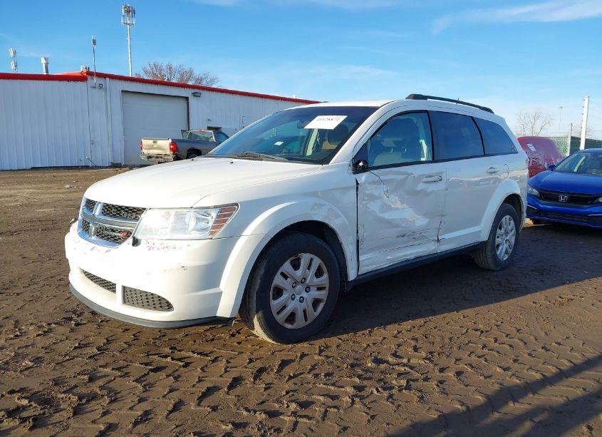 Photo 2 of 2017 Dodge Journey SE (VIN 3C4PDCAB0HT544792)