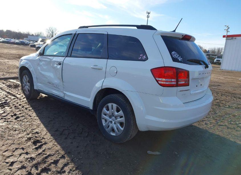 Photo 3 of 2017 Dodge Journey SE (VIN 3C4PDCAB0HT544792)