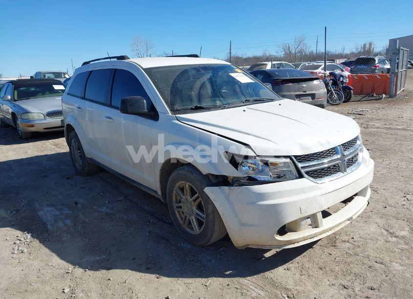 2017 Dodge Journey SE (VIN 3C4PDCAB0HT562564) main photo