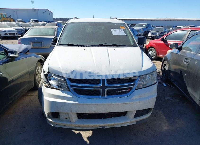 Photo 12 of 2017 Dodge Journey SE (VIN 3C4PDCAB0HT562564)