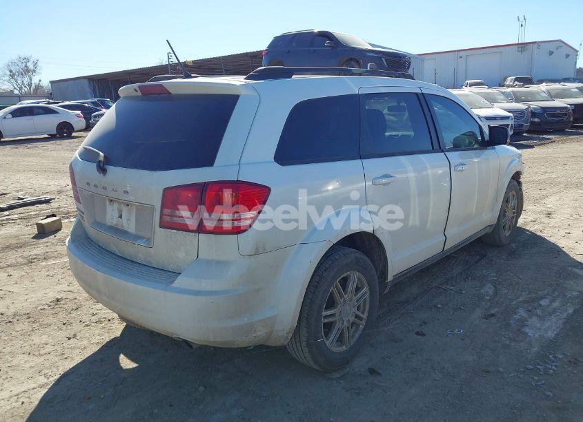 Photo 4 of 2017 Dodge Journey SE (VIN 3C4PDCAB0HT562564)