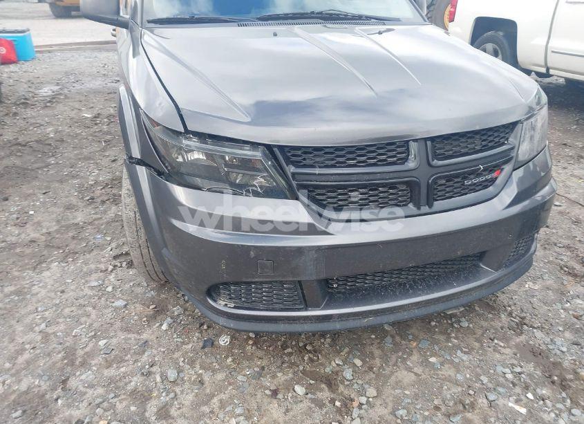 Photo 6 of 2017 Dodge Journey SE (VIN 3C4PDCAB0HT682980)