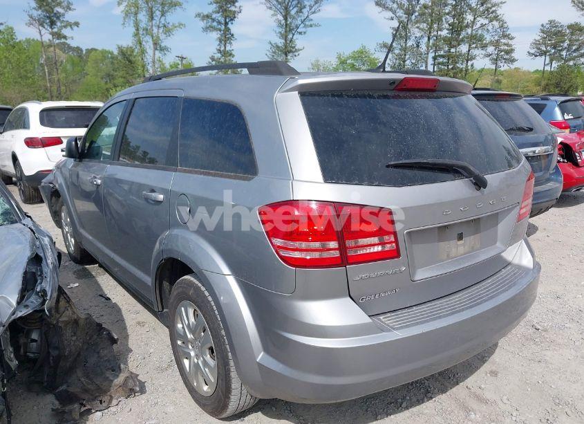 Photo 3 of 2017 Dodge Journey SE (VIN 3C4PDCAB0HT694918)