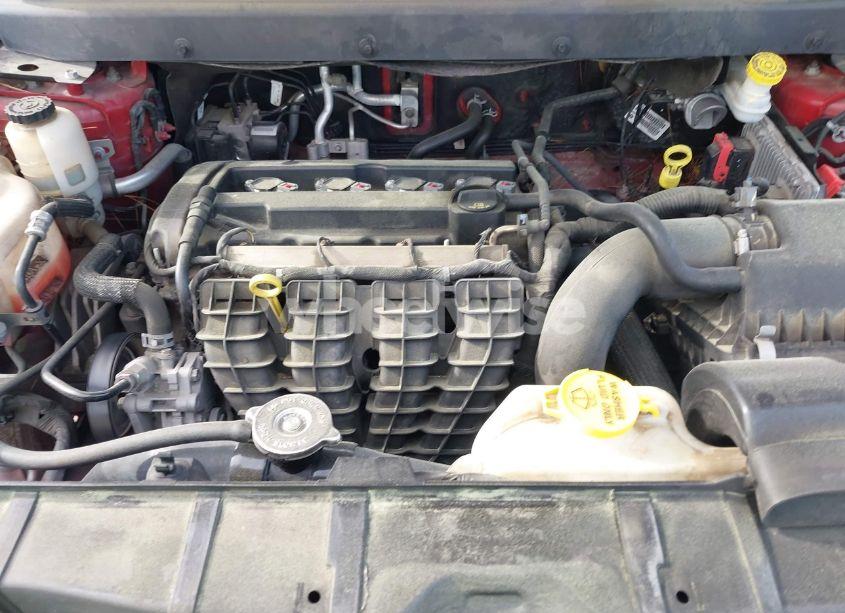 Photo 10 of 2018 Dodge Journey SE (VIN 3C4PDCAB0JT208761)