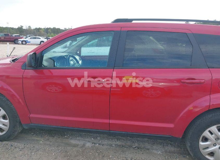 Photo 14 of 2018 Dodge Journey SE (VIN 3C4PDCAB0JT208761)