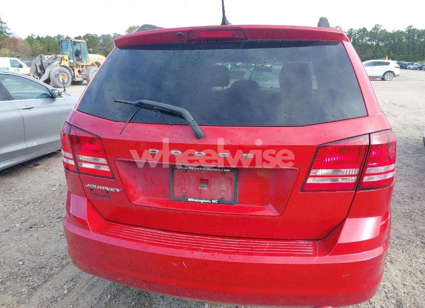 Photo 16 of 2018 Dodge Journey SE (VIN 3C4PDCAB0JT208761)