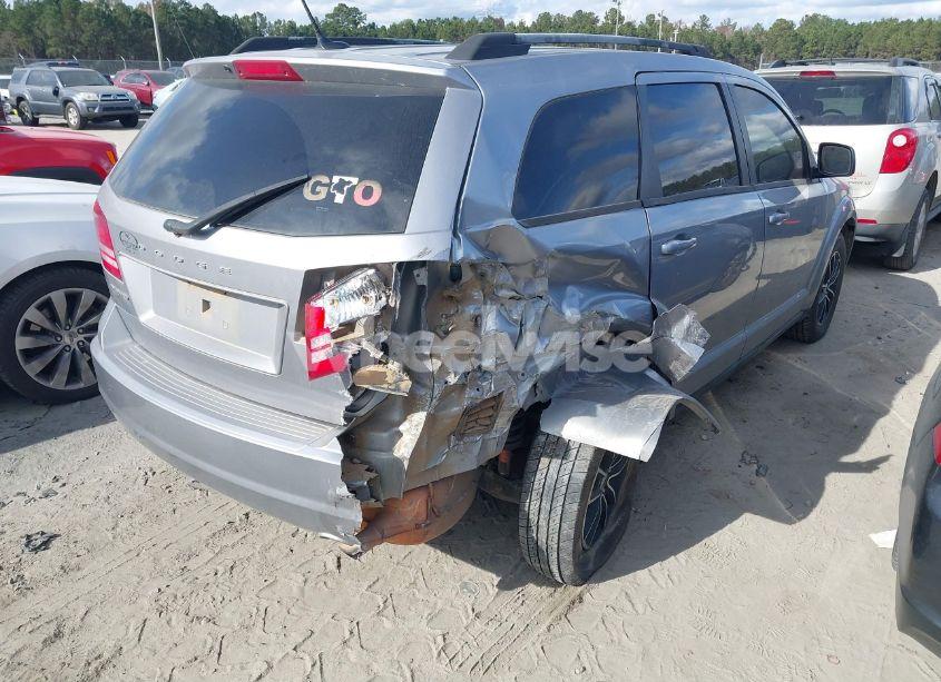 Photo 4 of 2018 Dodge Journey SE (VIN 3C4PDCAB0JT229044)