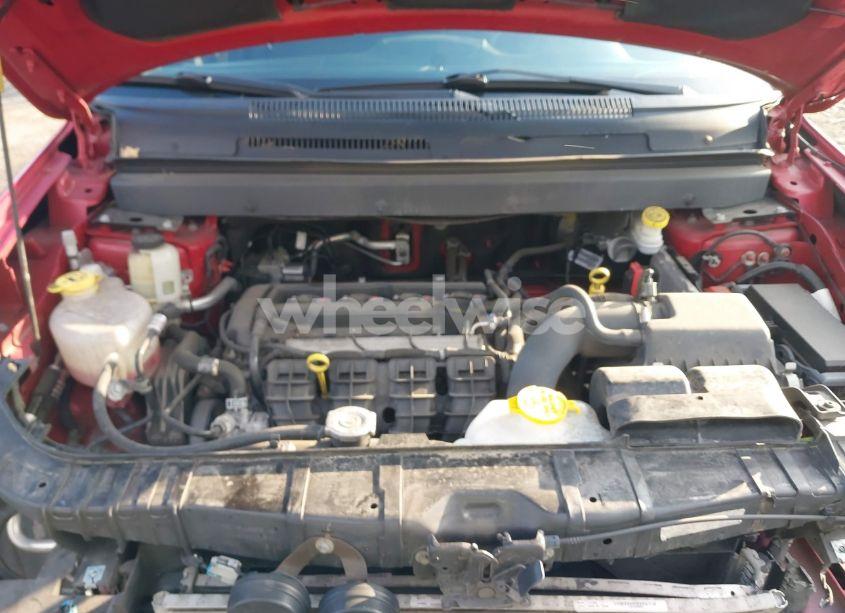 Photo 10 of 2018 Dodge Journey SE (VIN 3C4PDCAB0JT277157)