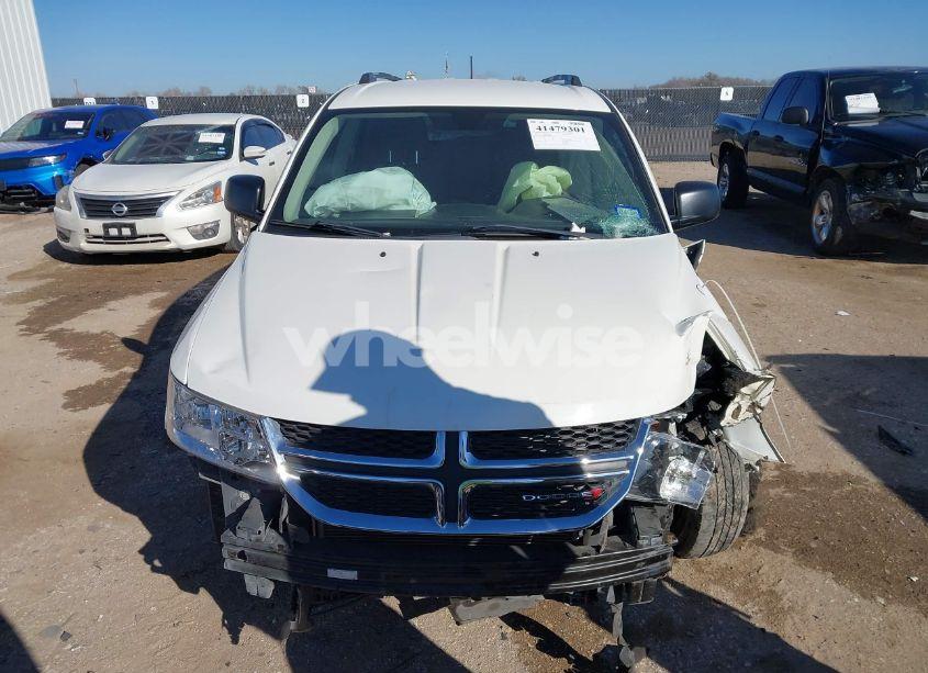 Photo 12 of 2018 Dodge Journey SE (VIN 3C4PDCAB0JT309606)