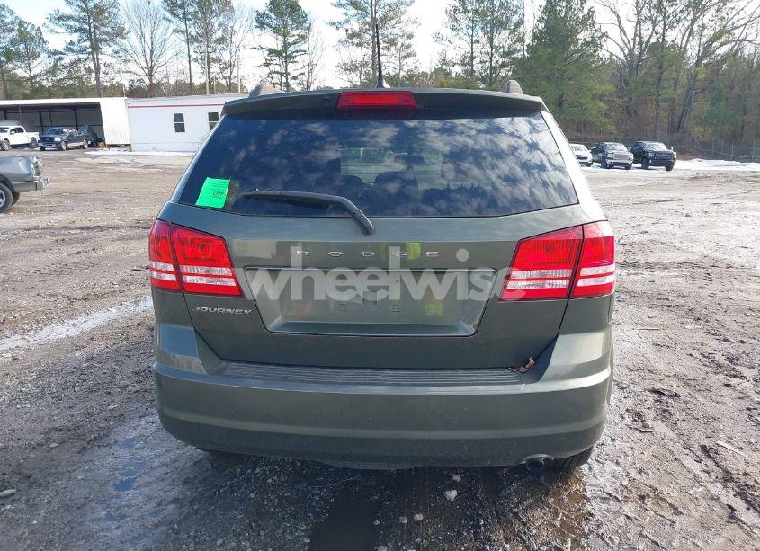 Photo 16 of 2018 Dodge Journey SE (VIN 3C4PDCAB0JT319813)