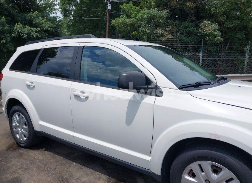 Photo 13 of 2018 Dodge Journey SE (VIN 3C4PDCAB0JT364007)