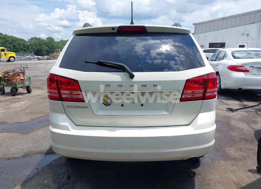 Photo 16 of 2018 Dodge Journey SE (VIN 3C4PDCAB0JT364007)