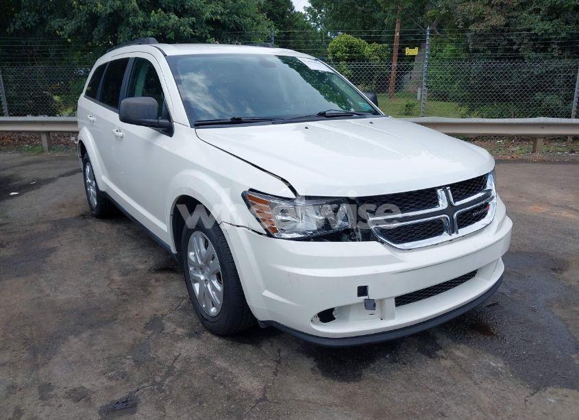 Photo 6 of 2018 Dodge Journey SE (VIN 3C4PDCAB0JT364007)