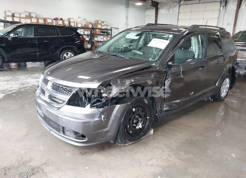 Photo 2 of 2019 Dodge Journey SE VALUE PACKAGE (VIN 3C4PDCAB0KT841455)