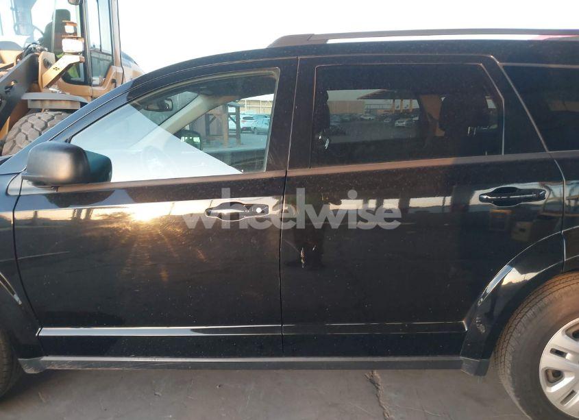 Photo 14 of 2019 Dodge Journey SE VALUE PACKAGE (VIN 3C4PDCAB0KT870096)