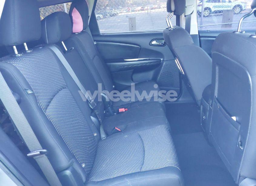 Photo 8 of 2020 Dodge Journey SE VALUE (VIN 3C4PDCAB0LT273273)