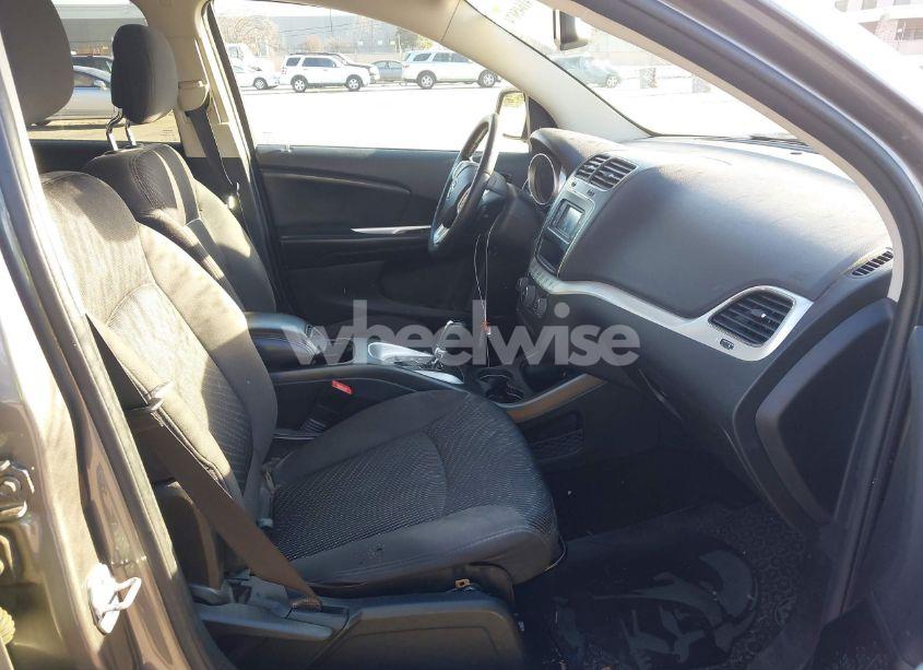 Photo 5 of 2013 Dodge Journey SE (VIN 3C4PDCAB1DT612673)